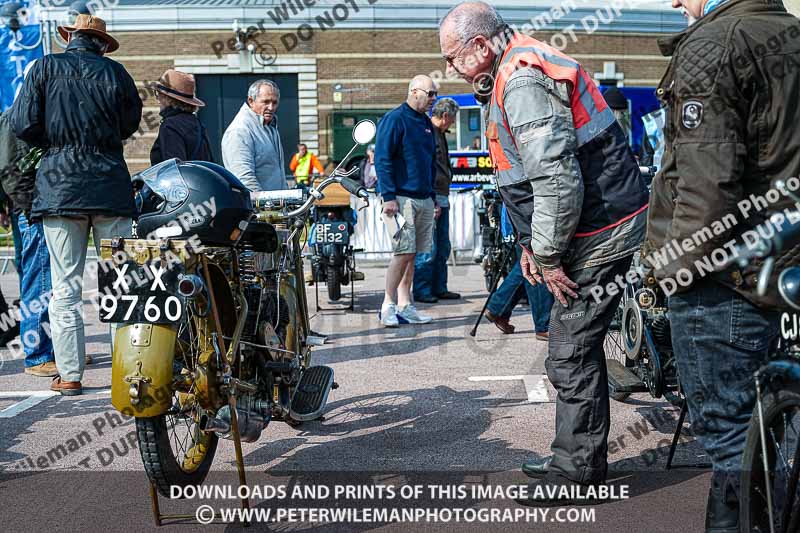 Vintage motorcycle club;eventdigitalimages;no limits trackdays;peter wileman photography;vintage motocycles;vmcc banbury run photographs